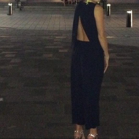 Super cool open back jumpsuit by madewell. XS navy blue - Picture 6 of 7